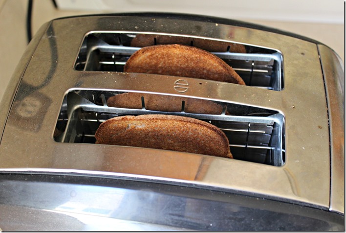 How to toast bread in toaster oven 