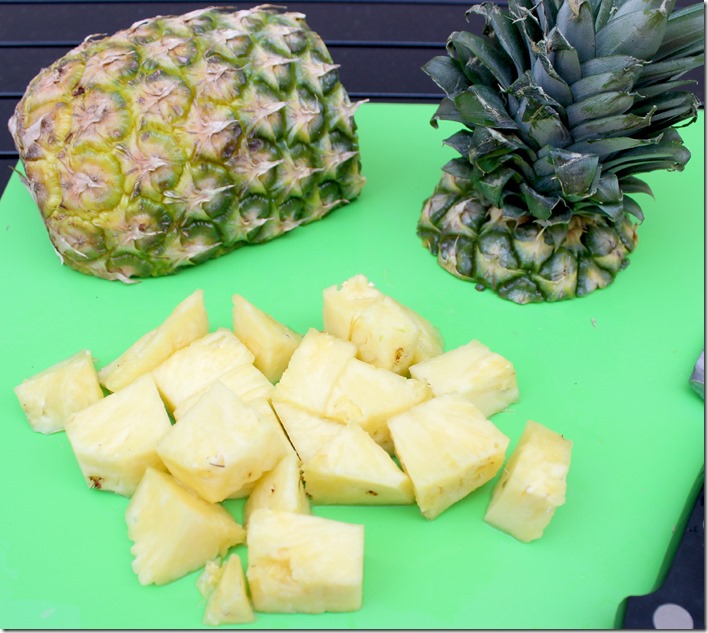 How to Tell if a Pineapple Is Ripe