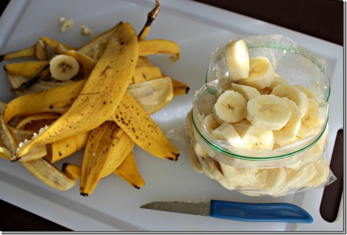 How to Freeze a Banana