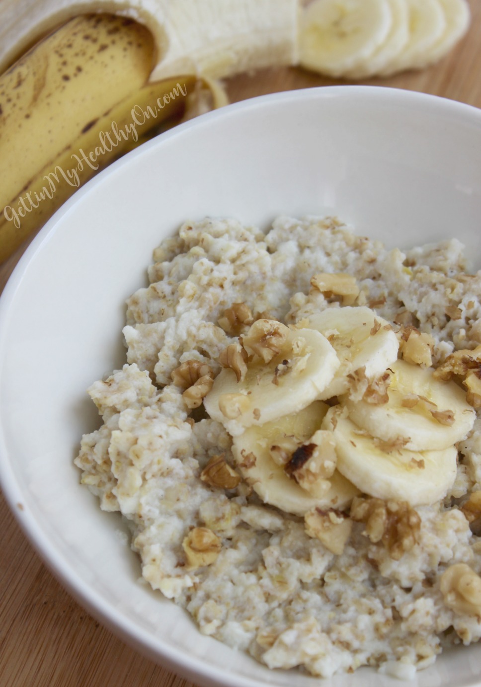 http://gettinmyhealthyon.com/wp-content/uploads/2017/03/Egg-White-Oatmeal.jpg