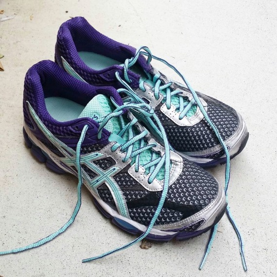 best running shoe for it band syndrome